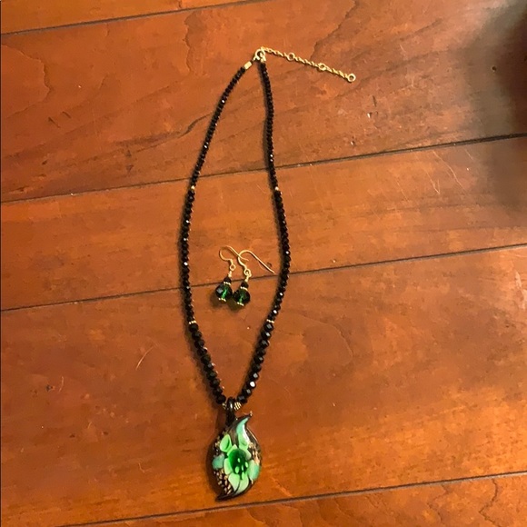 Handmade Crystal necklace with glass pendant - Picture 2 of 3